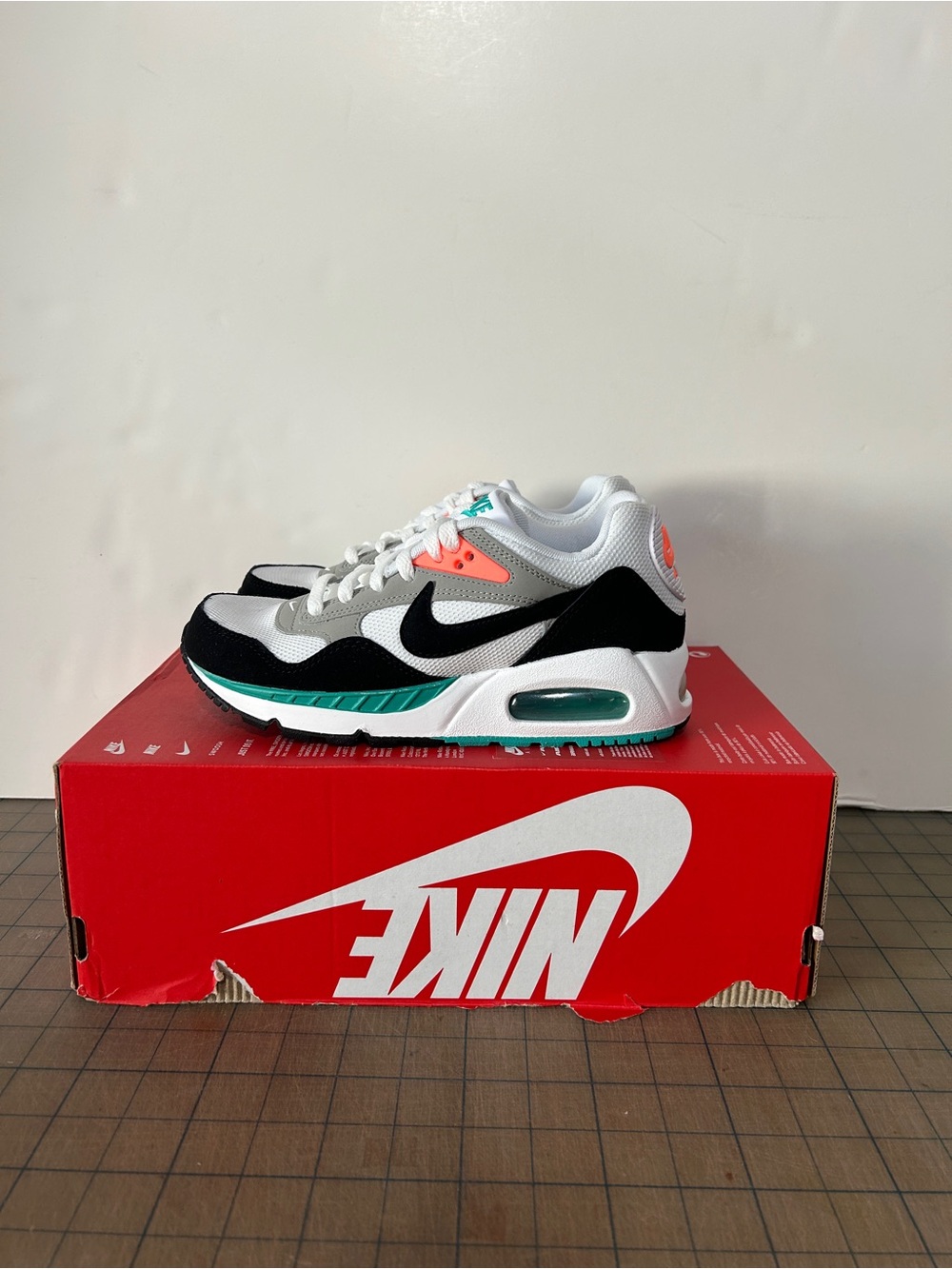 Nike Air Max Correlate ‘White Black New Green’ Womens